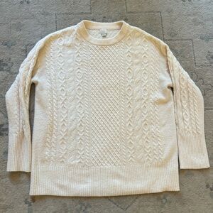 A new day tunic sweater L